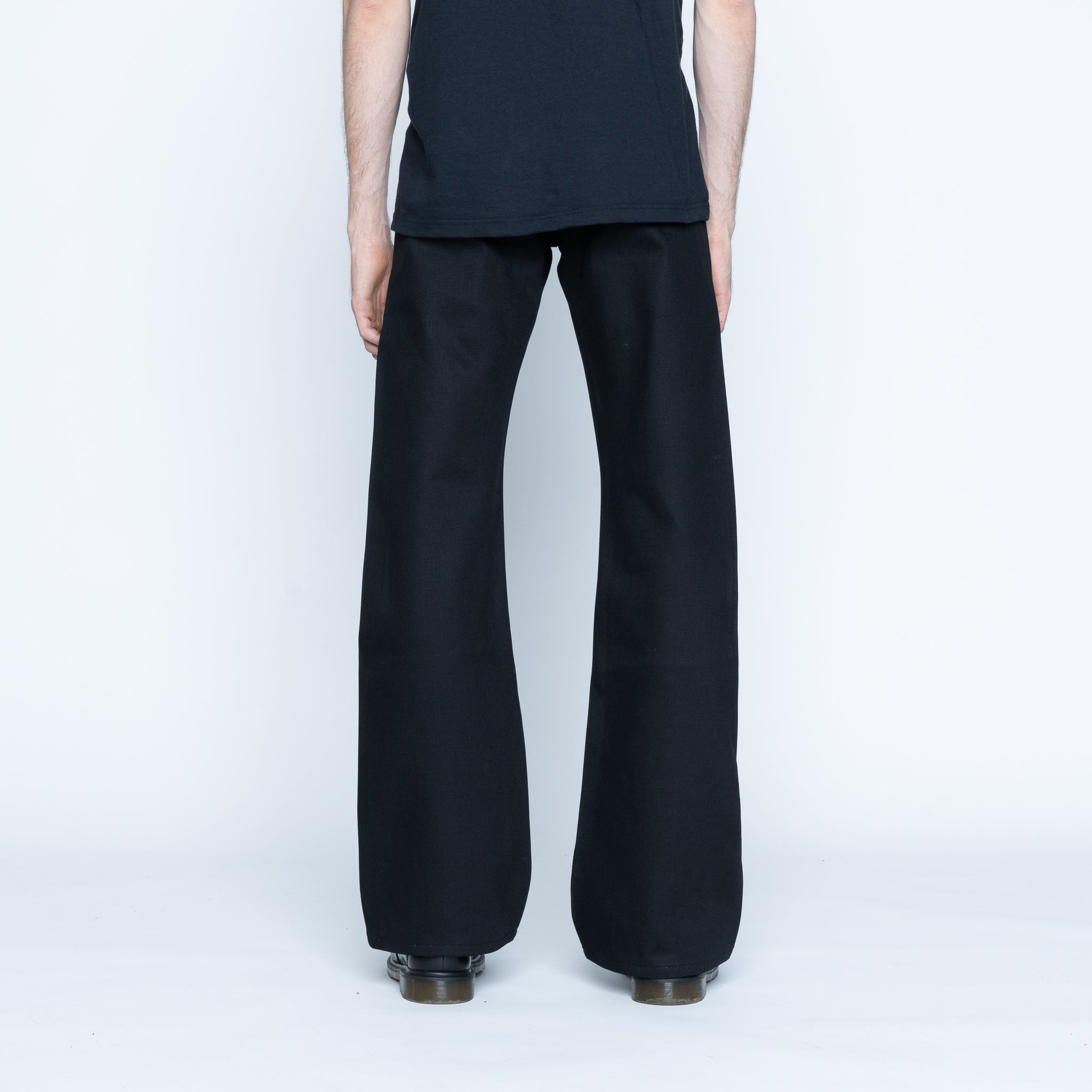 Groovy Guy - Solid Black Selvedge by Naked & Famous Denim