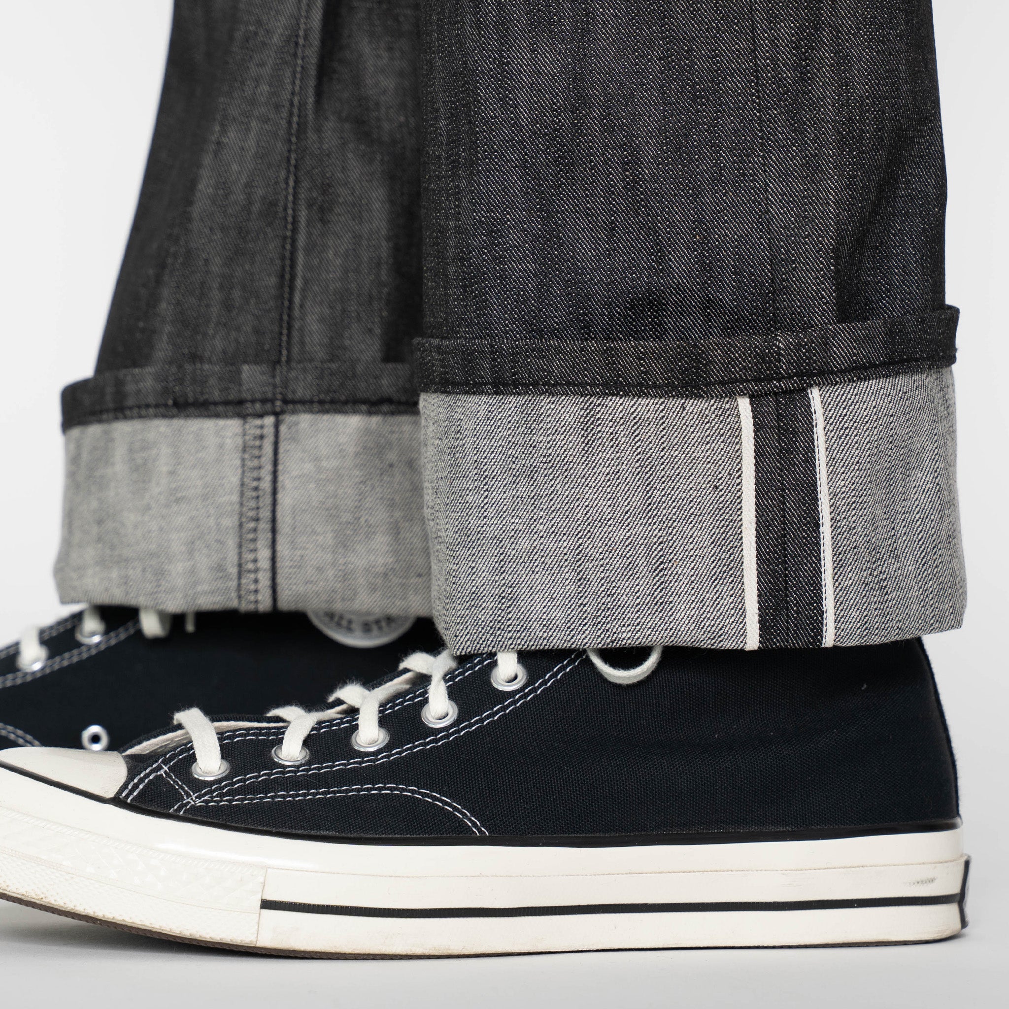 Groovy Guy - Double Capsule - Black Warp / White Weft Selvedge