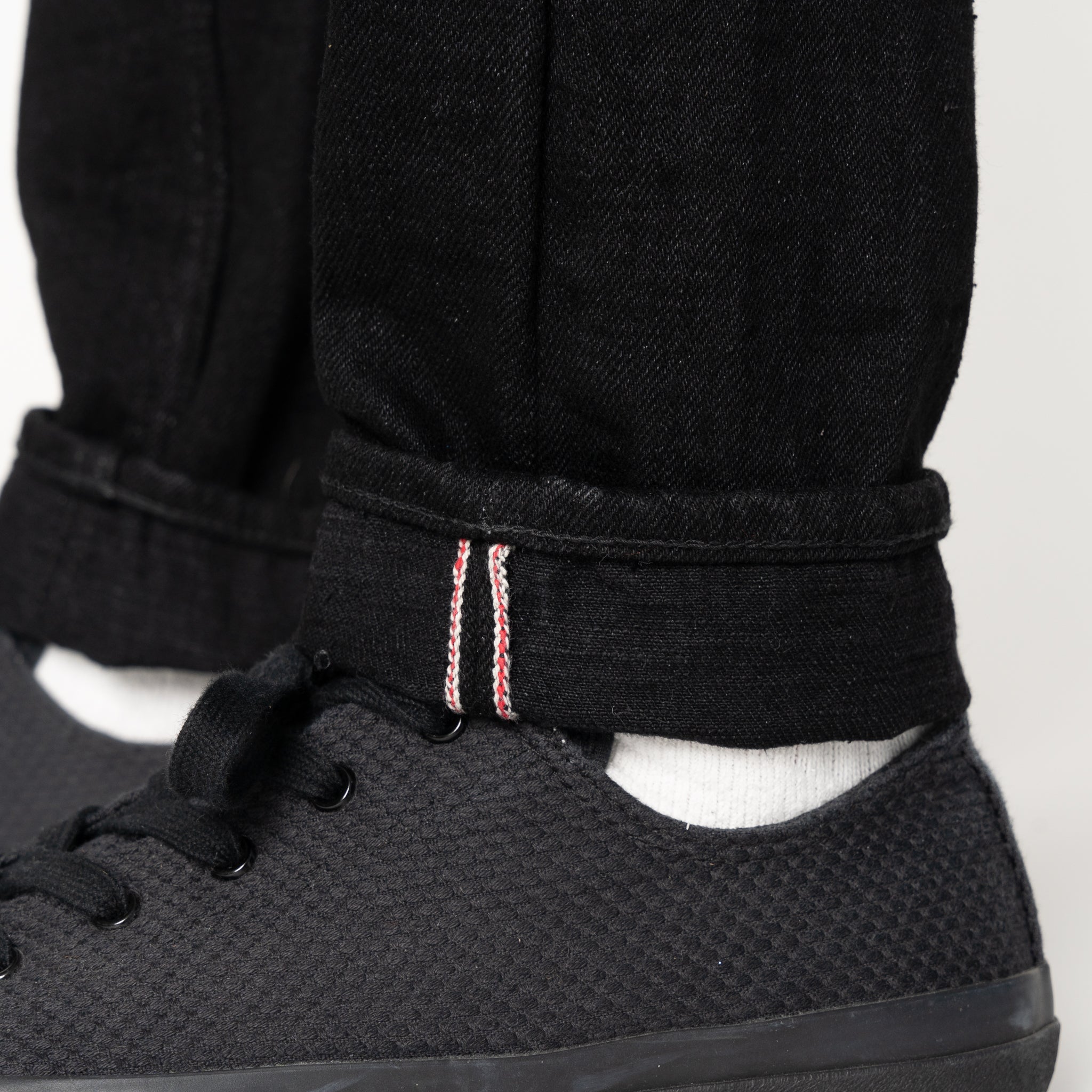 Super Guy - MIJ13 - Okayama Spirit Kuro by Naked & Famous Denim