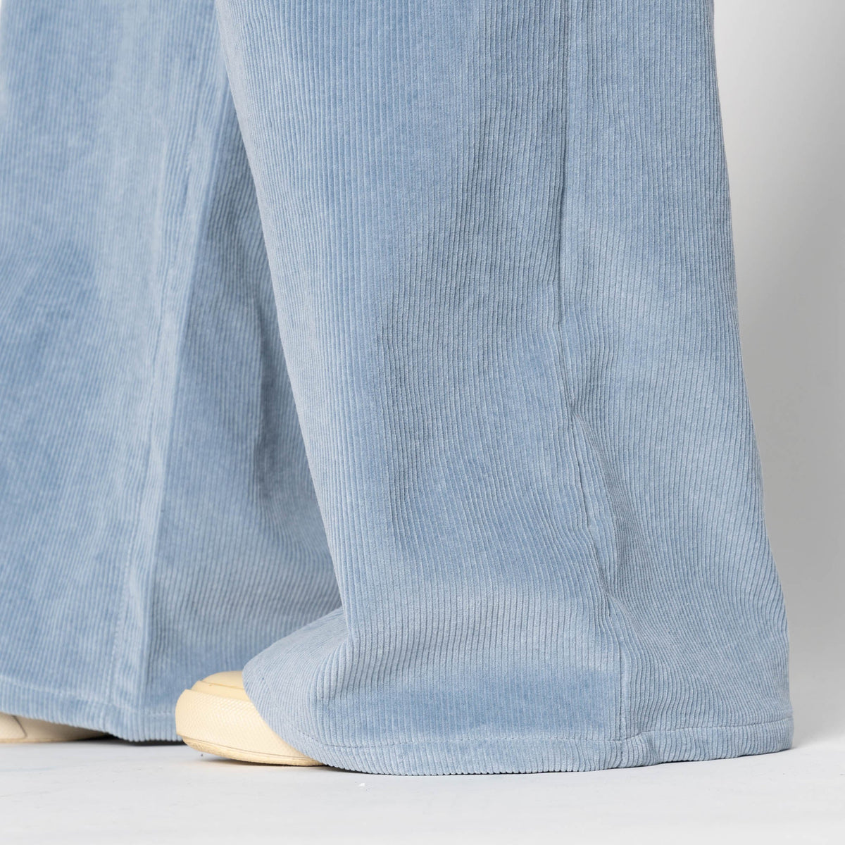 Pantalon large - Velours côtelé délavé organique - Indigo pâle