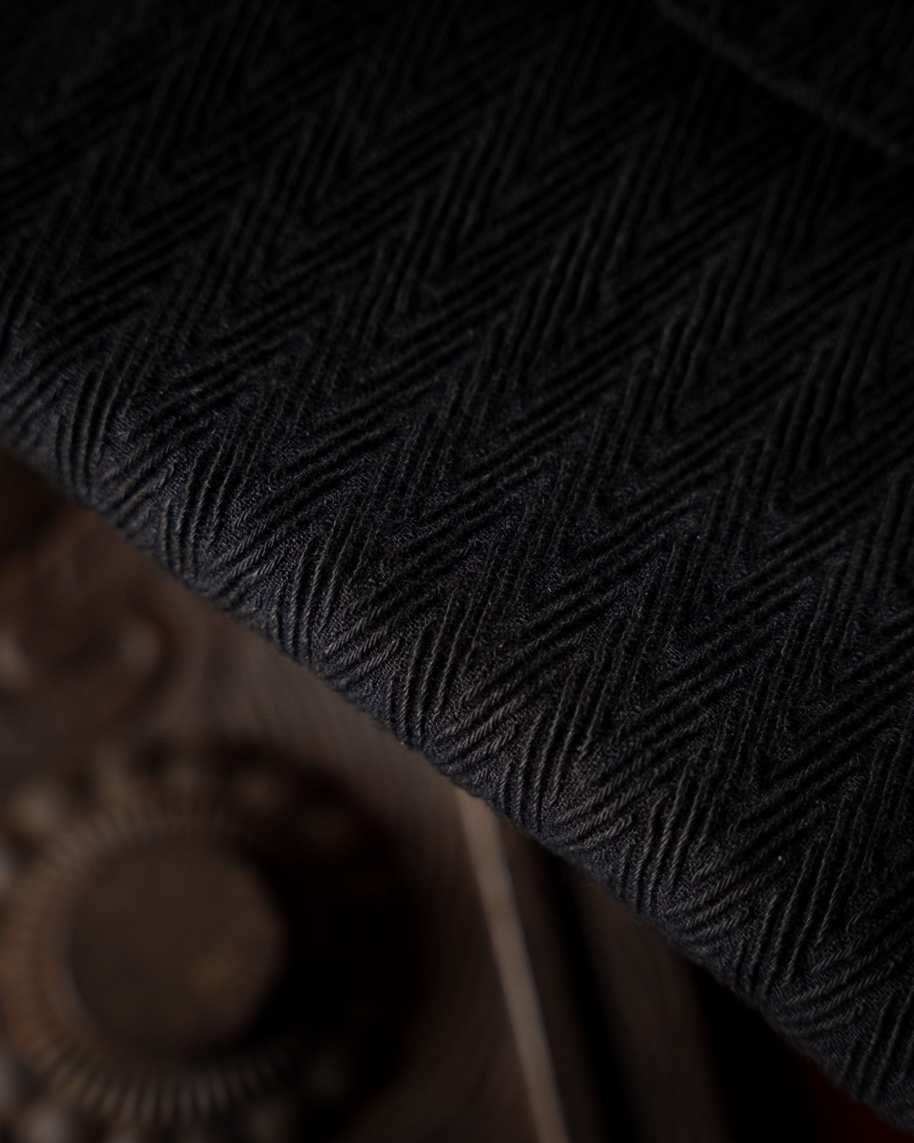 Black Sugiaya: The Distinctive V, Recast in Black
