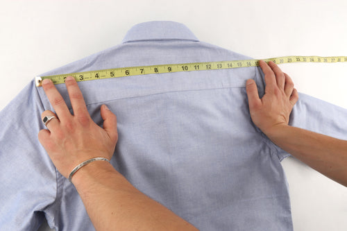 How to measure shoulder